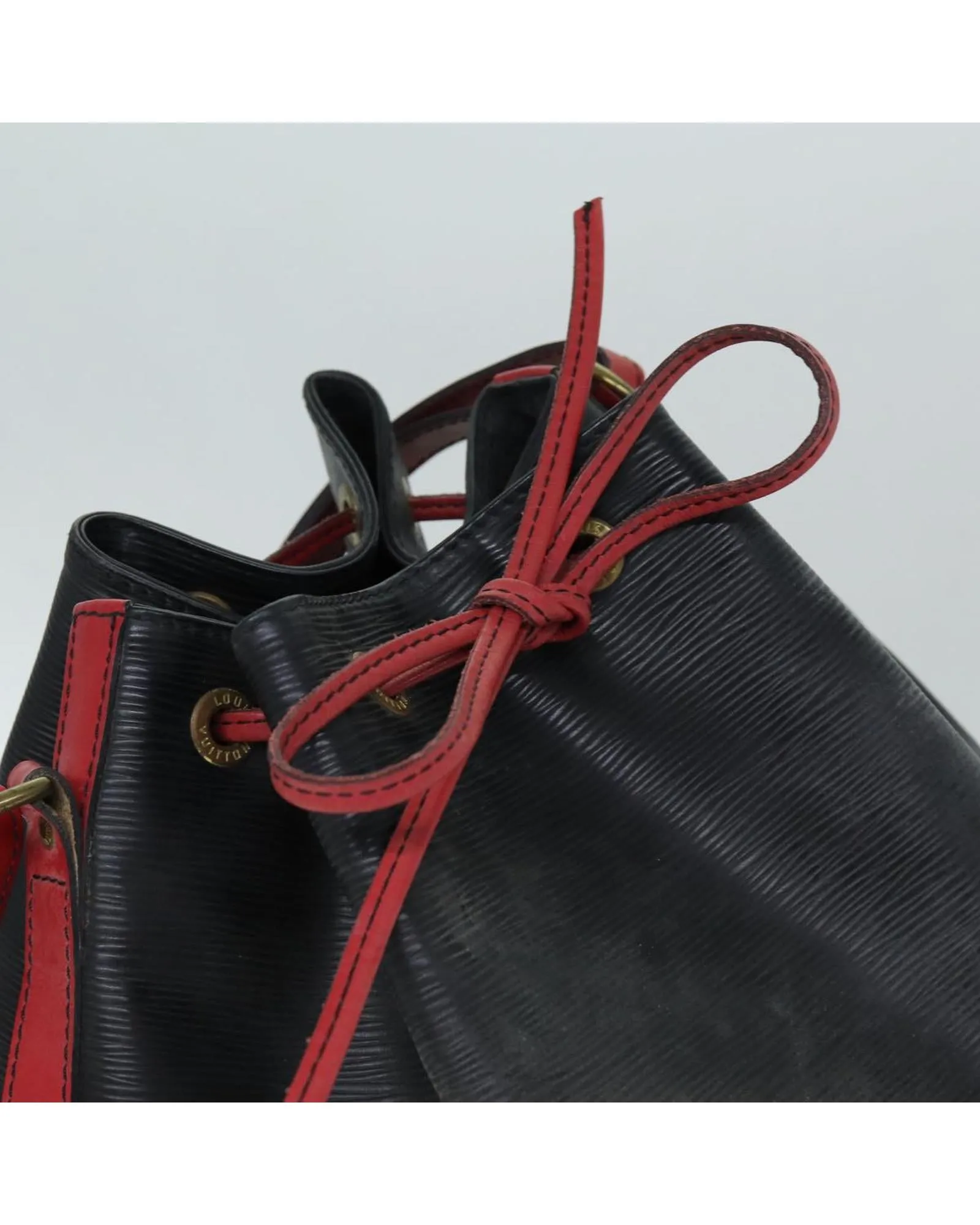 Epi Leather Shoulder Bag with Shoulder Drop