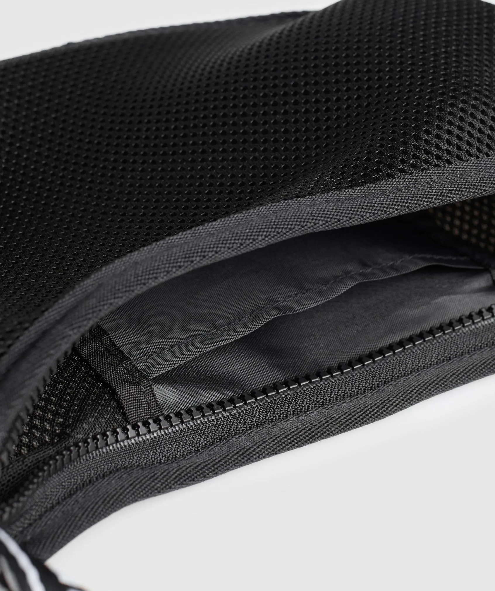 Gymshark Mesh Shoulder Bag - Black