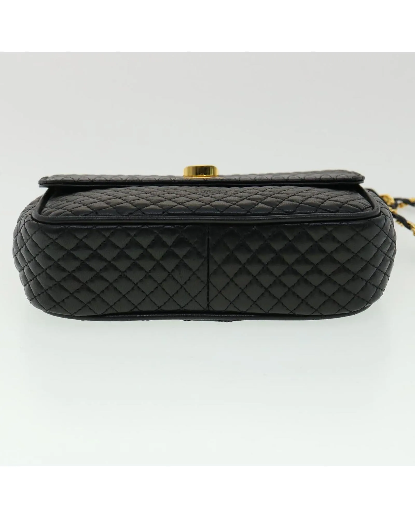 Matelasse Chain Shoulder Bag Leather Black