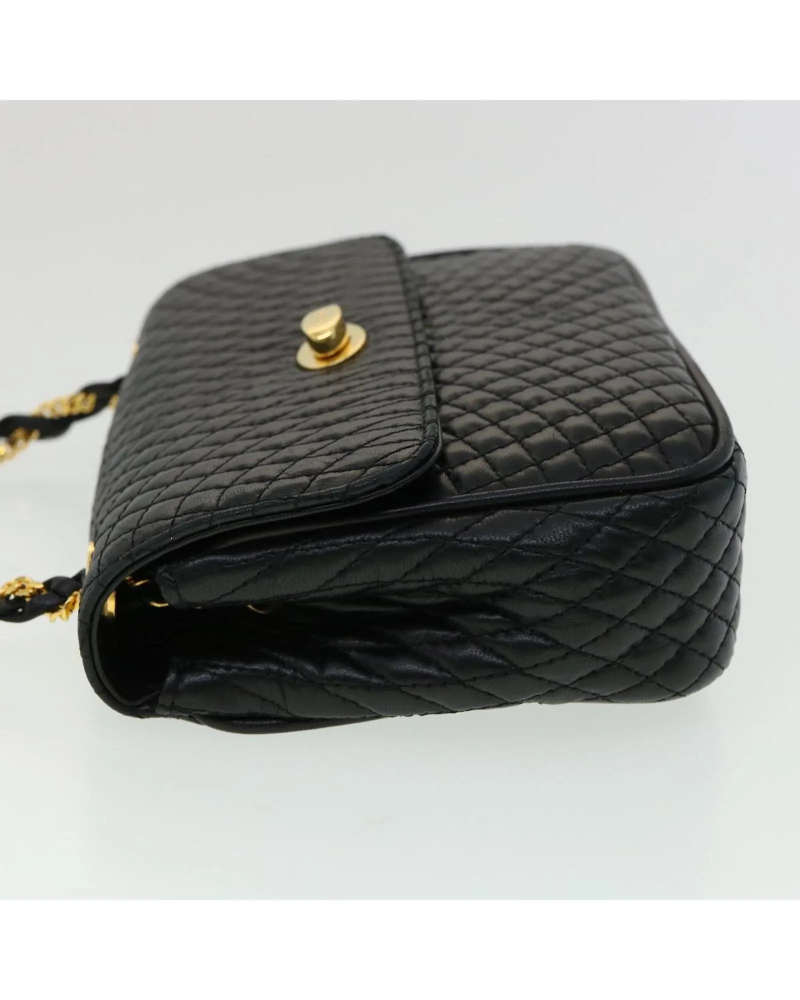 Matelasse Chain Shoulder Bag Leather Black