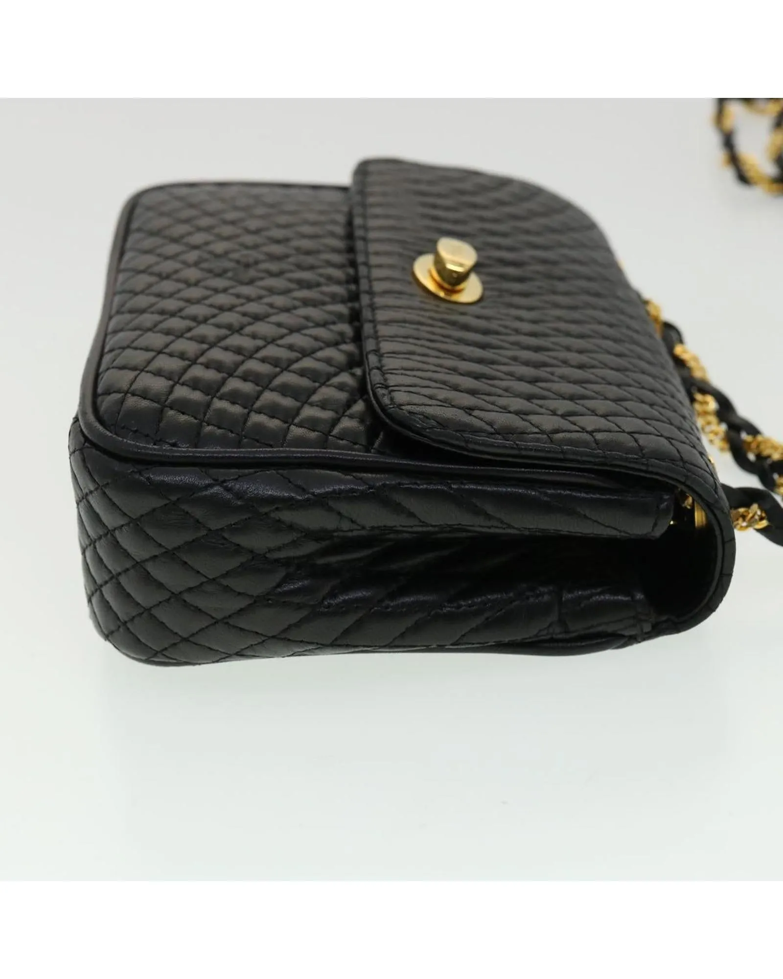 Matelasse Chain Shoulder Bag Leather Black