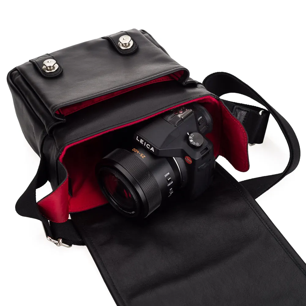 Oberwerth Boulevard Compact - Leather Camera Bag, Black with Red Lining