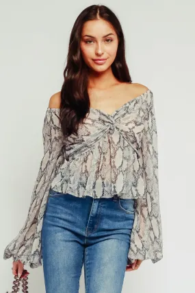 OFF SHOULDER TWIST BLOUSE