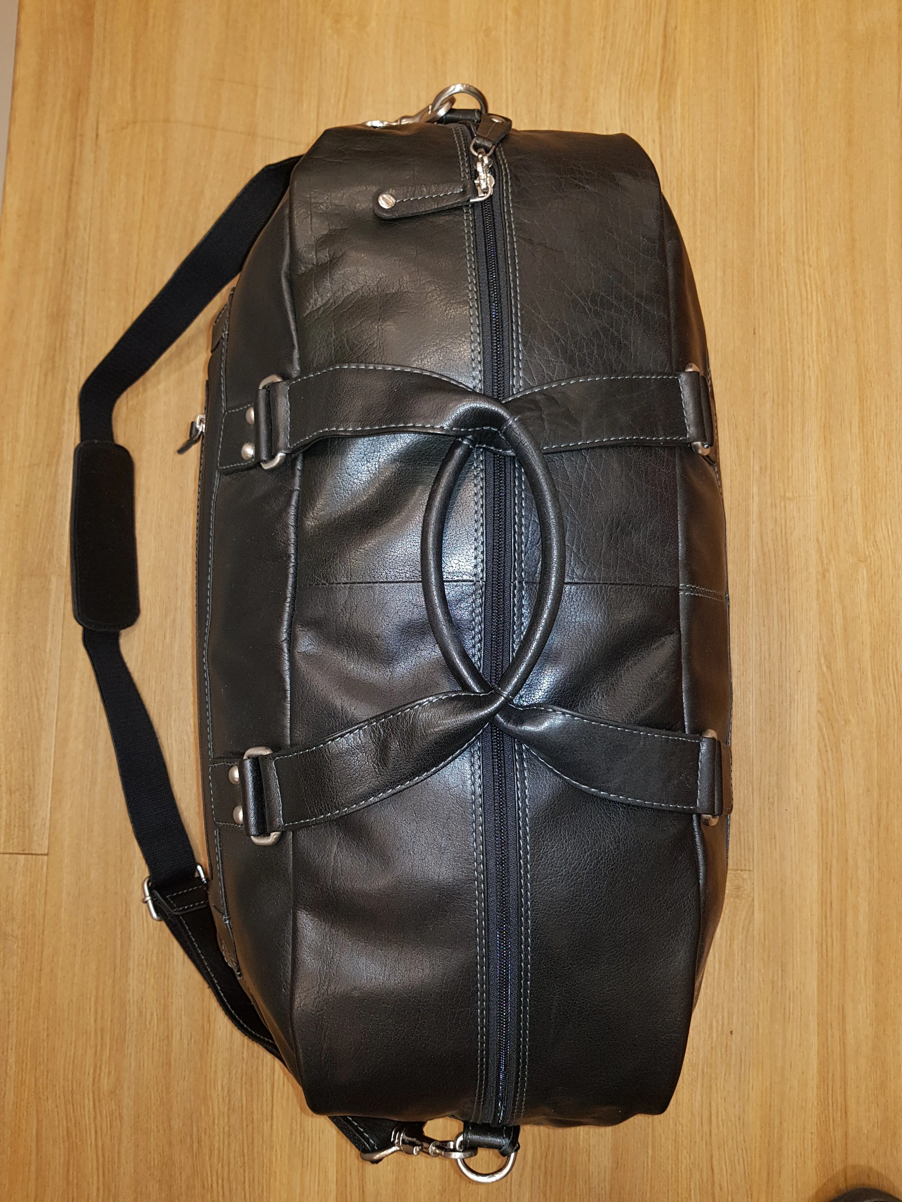 Rugged Hide - Travel Bag Leather Overnight Bag