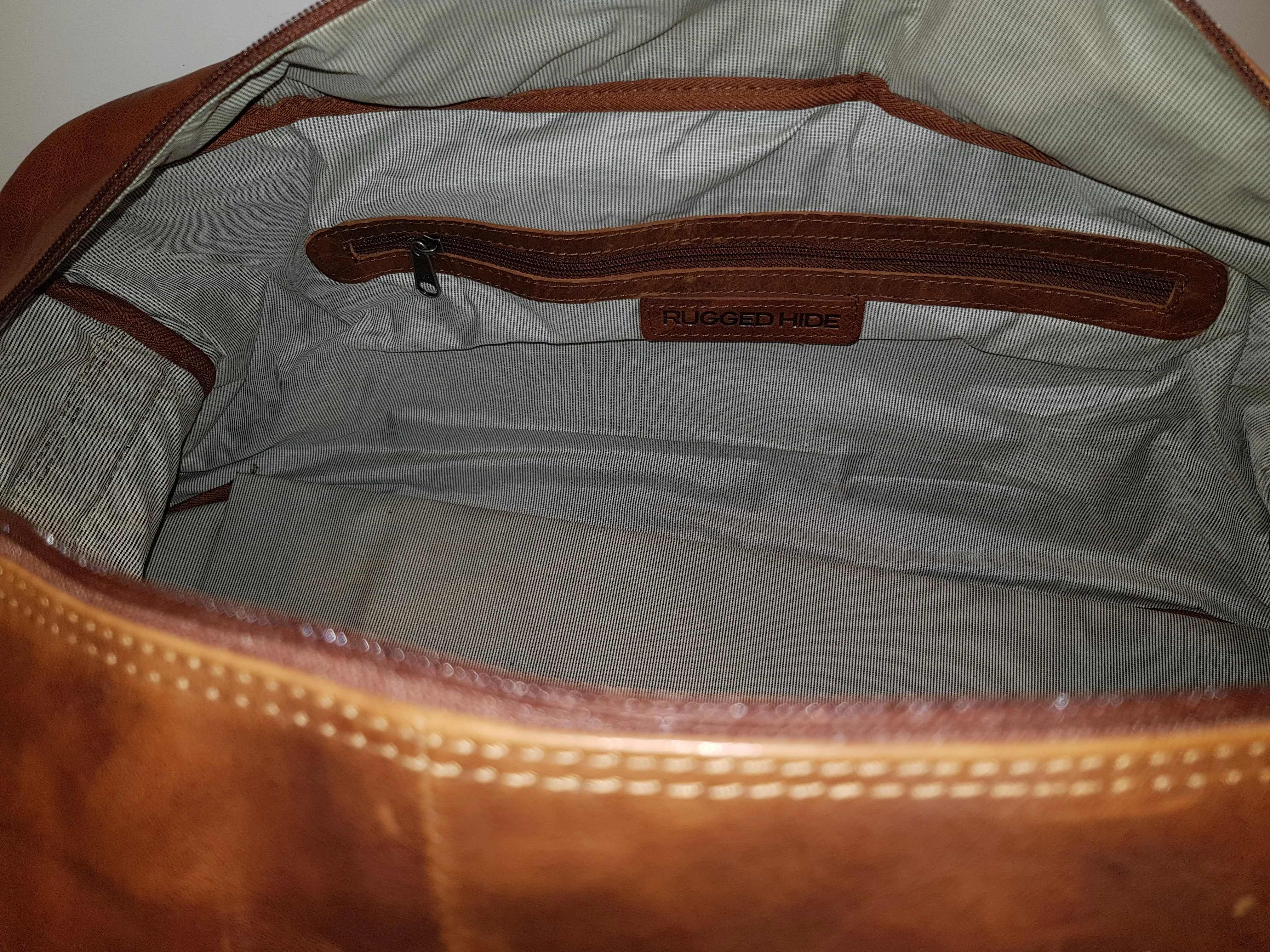 Rugged Hide - Travel Bag Leather Overnight Bag