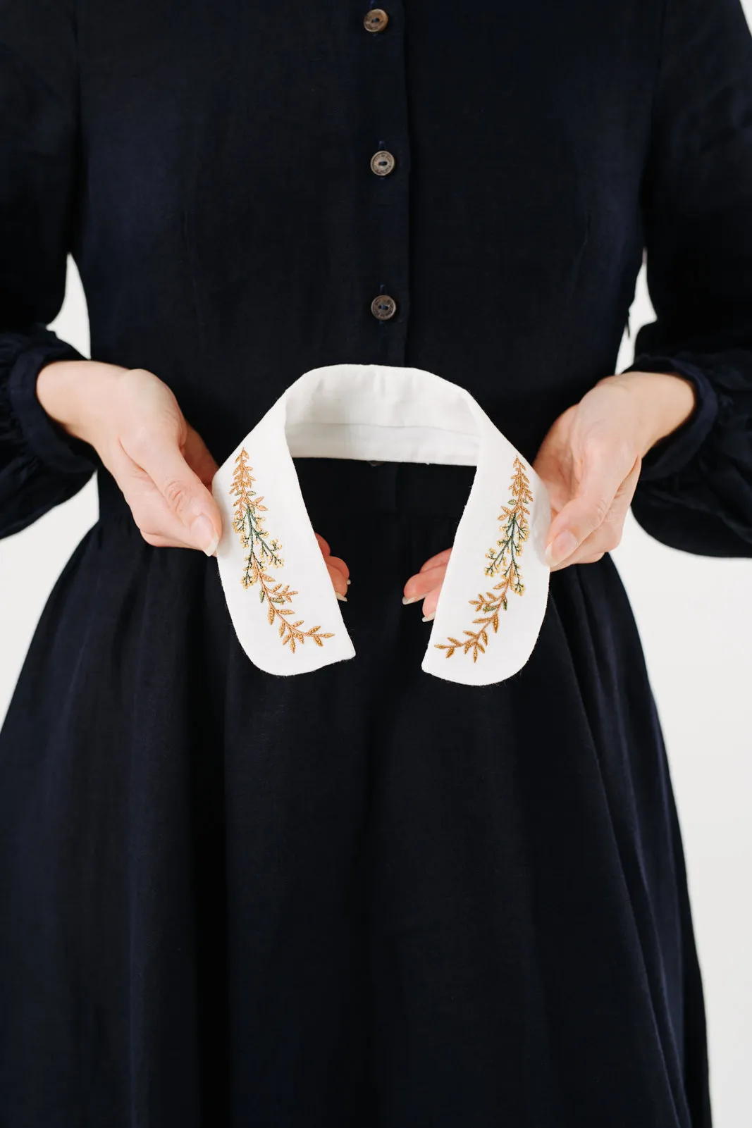 Sophie Collar, Embroidery