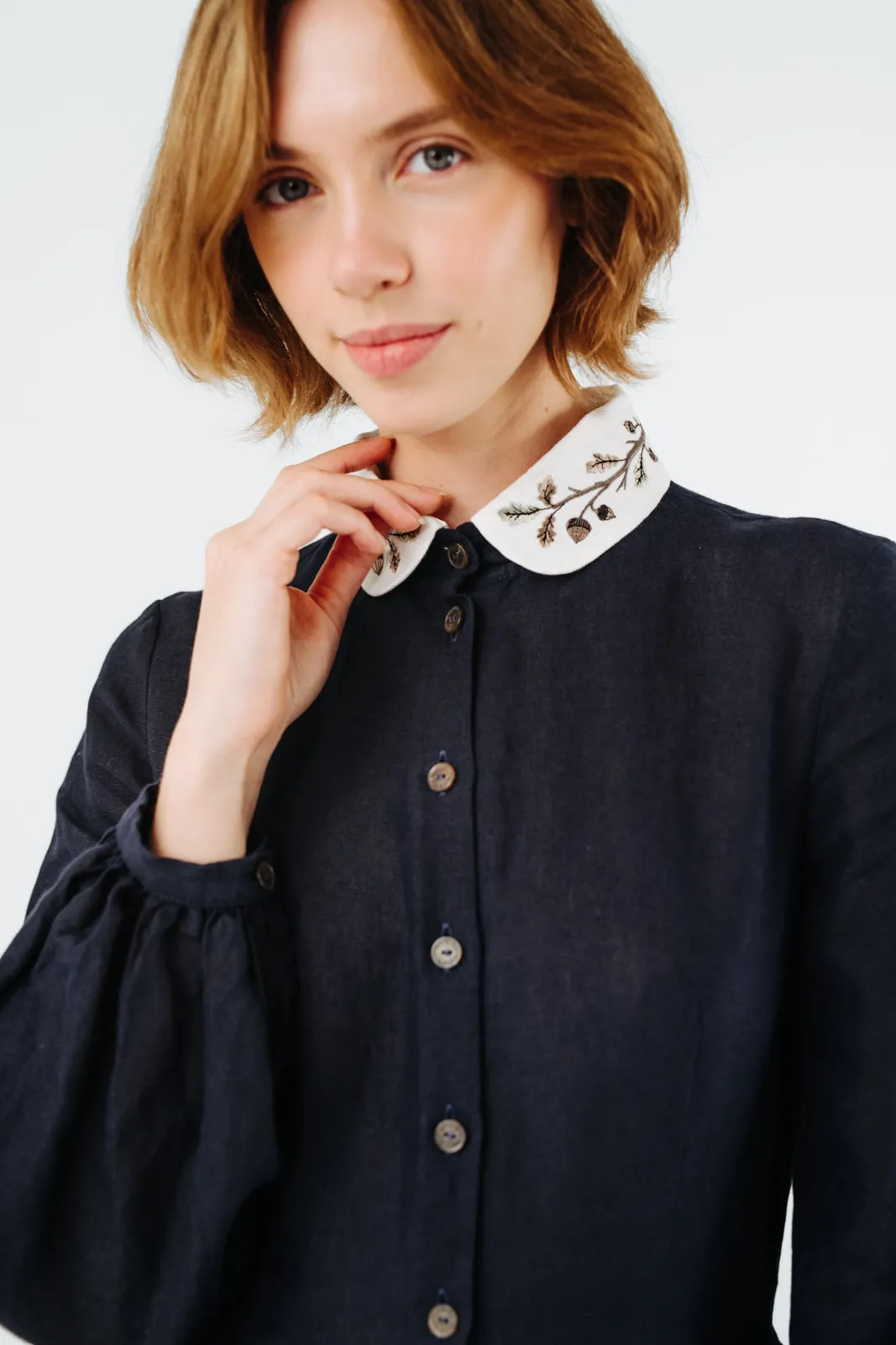 Sophie Collar, Embroidery