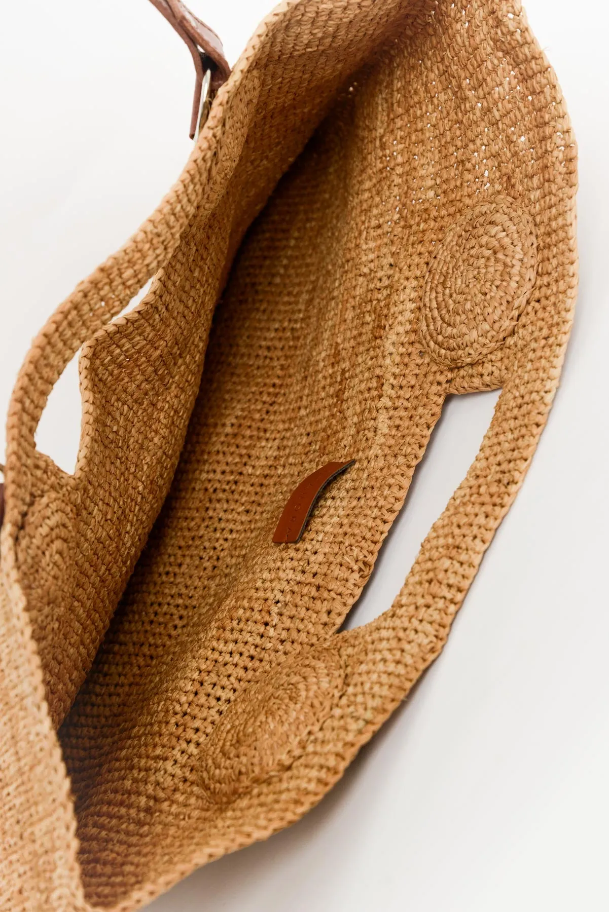 Uma Raffia Shoulder Bag