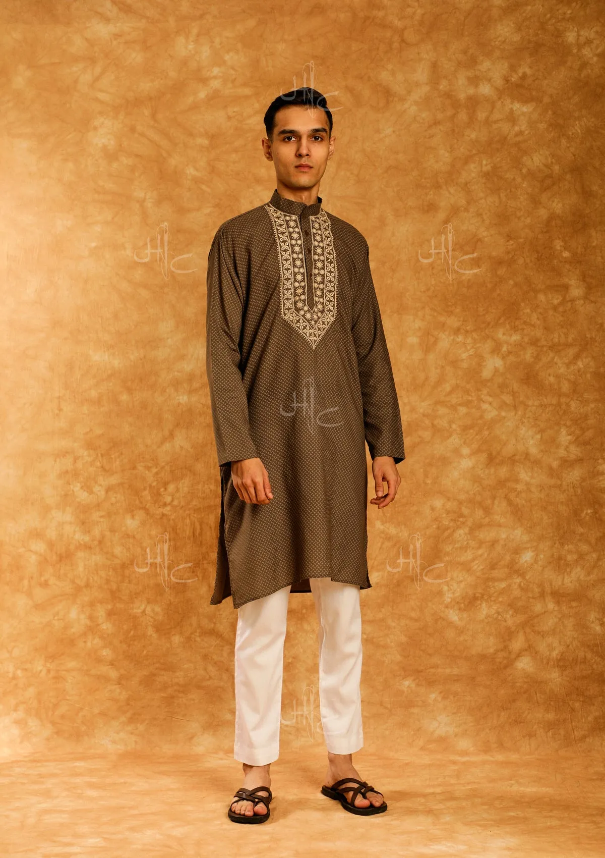 Wasiq Embroidered Rayon Straight Men's Kurta