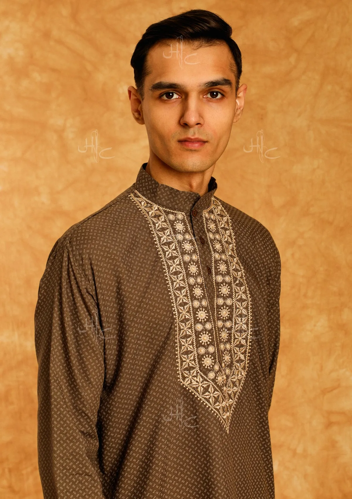 Wasiq Embroidered Rayon Straight Men's Kurta